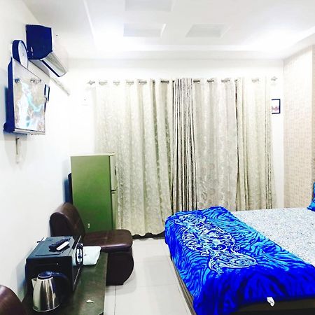 Crystal Comfort Studio Rawalpindi Exterior foto