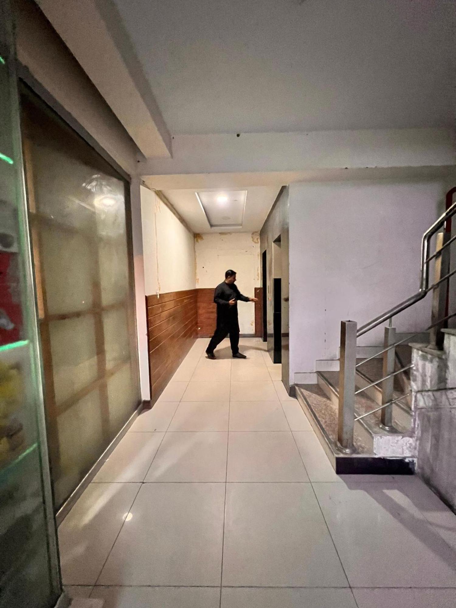 Crystal Comfort Studio Rawalpindi Quarto foto